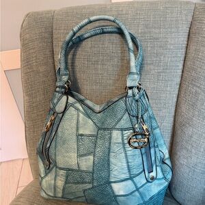 Chic Teal Shoulder Bag